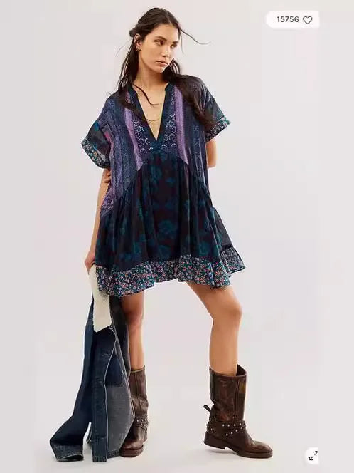 2025 Summer New Fashion Boho Women's Dress Retro Color Print V Neck Short Sleeve Pleated Floating Hem Loose Dress Beach Party
