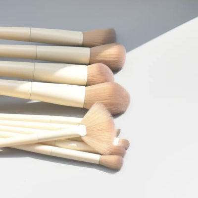 Soft Fluffy Makeup Brushes Set