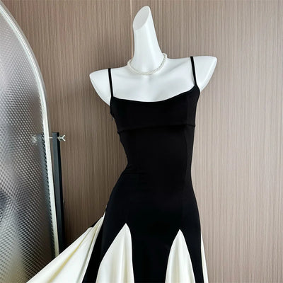 2025 Women Fashion Pleated Ruffle Hem Lace Dresses Sexy Bustier Backless Halter A-Line Dresses Sexy Lady Maxi Beach Party Gowns