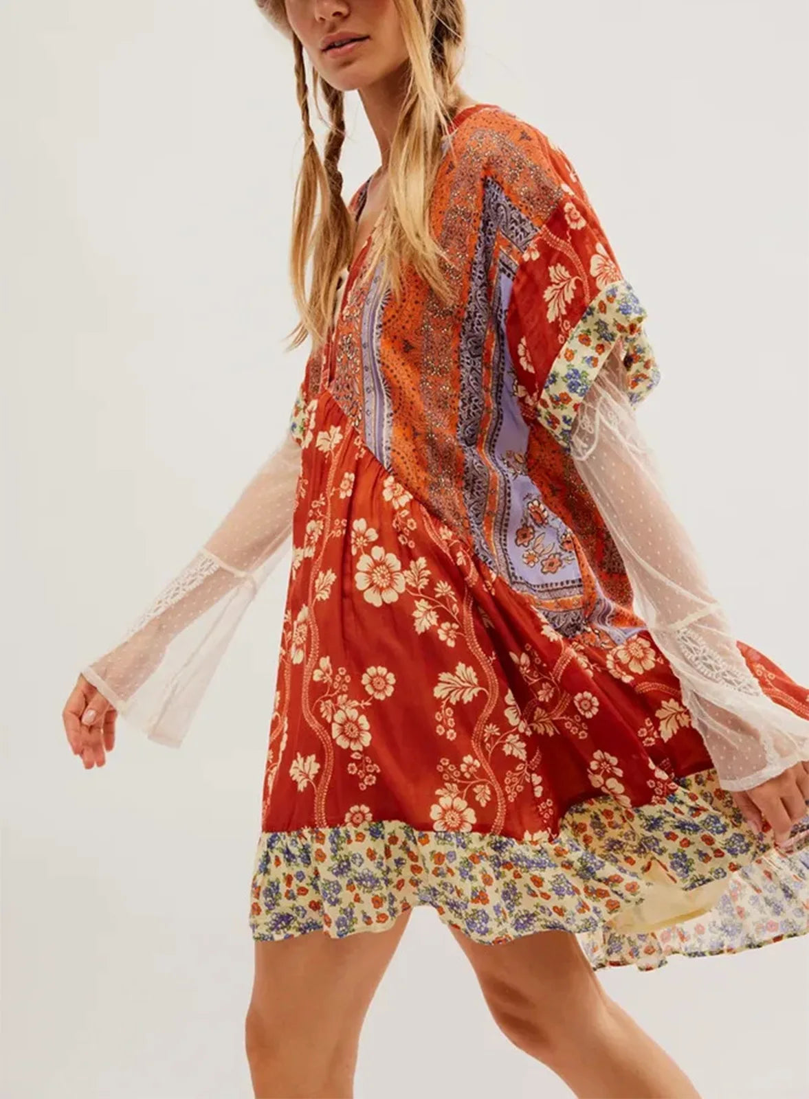 2025 Summer New Fashion Boho Women's Dress Retro Color Print V Neck Short Sleeve Pleated Floating Hem Loose Dress Beach Party