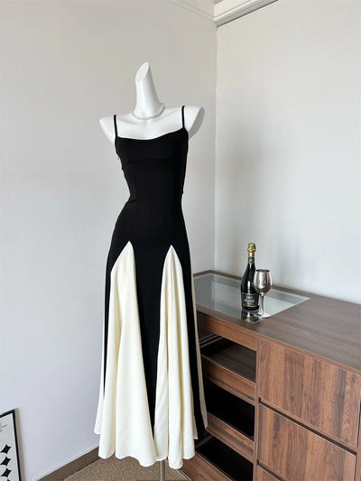 2025 Women Fashion Pleated Ruffle Hem Lace Dresses Sexy Bustier Backless Halter A-Line Dresses Sexy Lady Maxi Beach Party Gowns