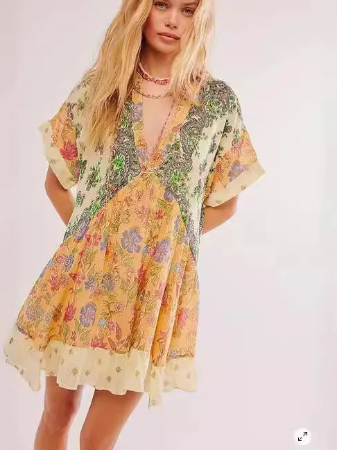 2025 Summer New Fashion Boho Women's Dress Retro Color Print V Neck Short Sleeve Pleated Floating Hem Loose Dress Beach Party