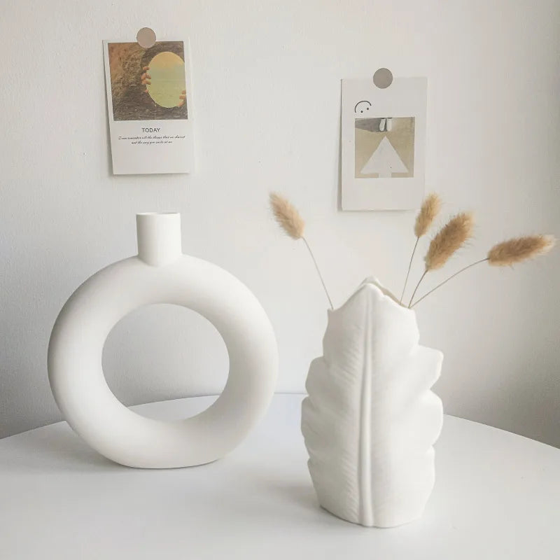 Nordic White Flower Vase