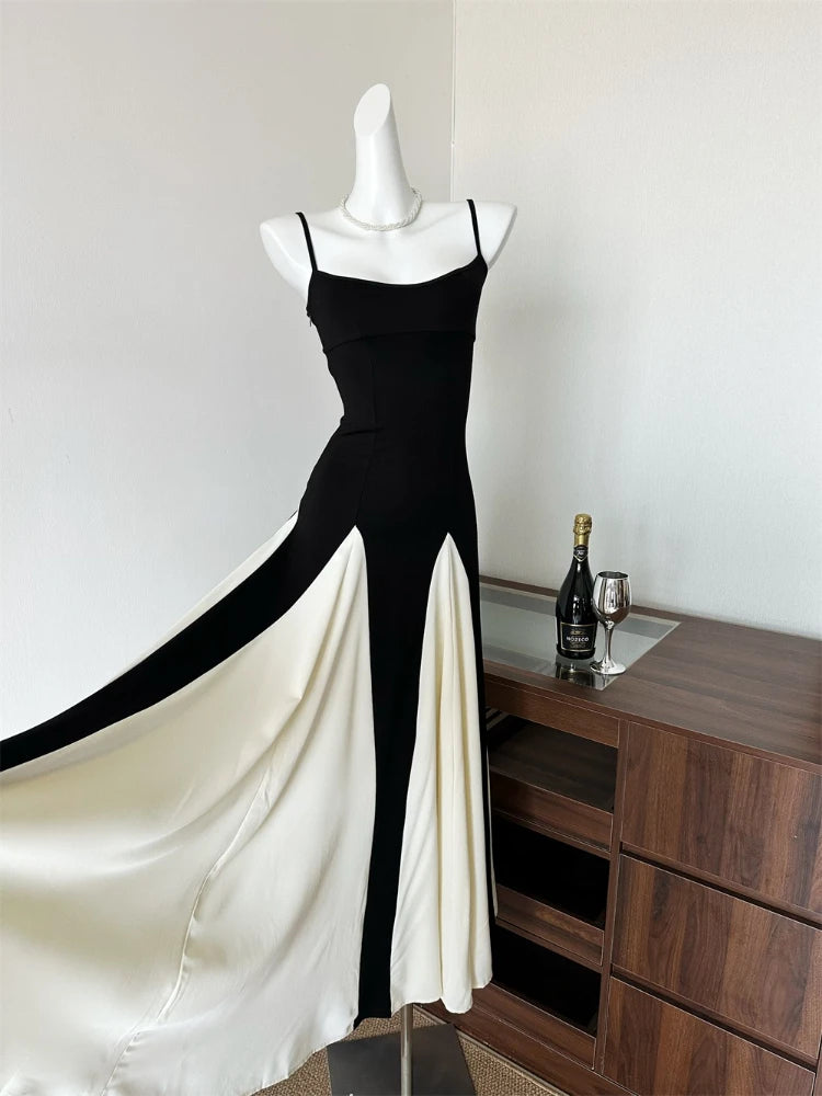 2025 Women Fashion Pleated Ruffle Hem Lace Dresses Sexy Bustier Backless Halter A-Line Dresses Sexy Lady Maxi Beach Party Gowns