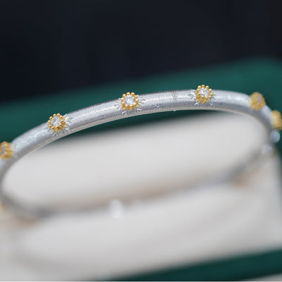 High End Retro Style Bracelet